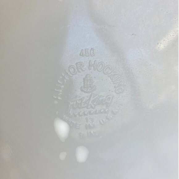 Vintage FIRE KING Anchor Hocking Casserole Cake Dish 8" Golden Wheat Pattern 450 - Picture 4 of 9